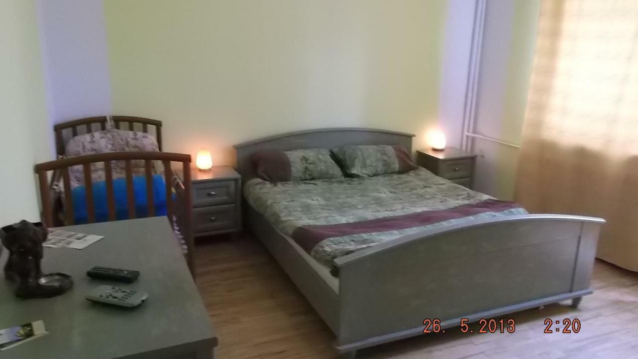 B & B Leliwa Tarnow Bagian luar foto
